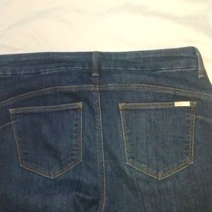 Chicos crop jeans sz 1